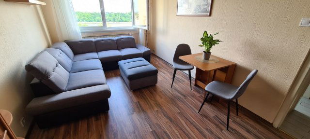 Kiadó téglalakás, albérlet, III. kerületben, Lajos utcában