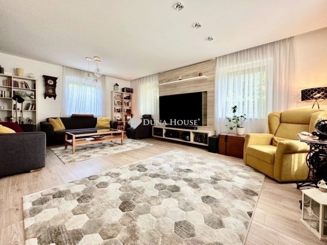 Eladó családi ház, Kozármislenyen 168.49 M Ft, 5 szobás