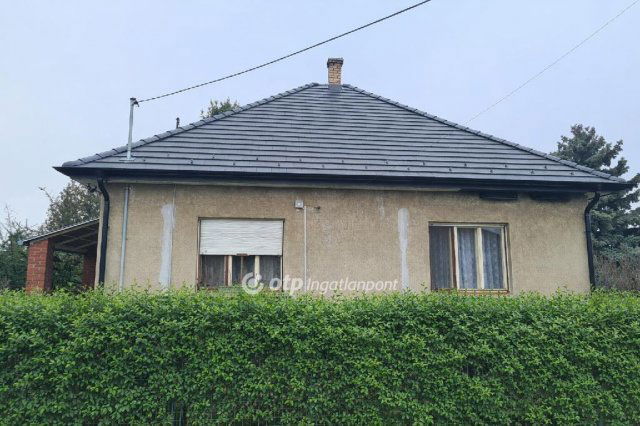 Eladó családi ház, Ócsán 79.9 M Ft, 3 szobás