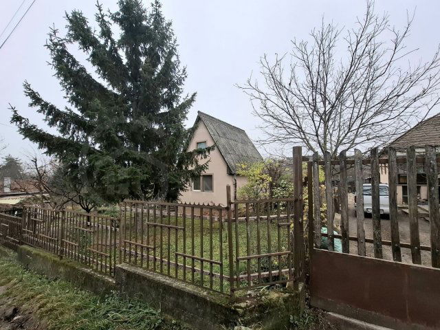 Eladó nyaraló, Miskolcon 17.99 M Ft, 3 szobás