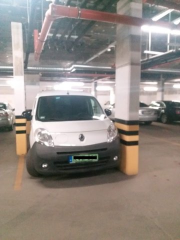 Kiadó garázs, Budapesten, IX. kerületben, Lenhossék utcában