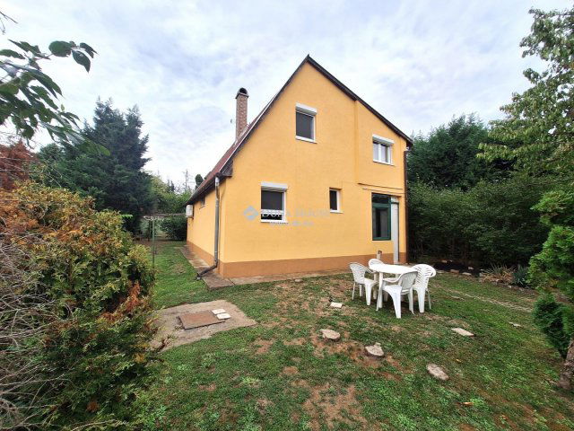 Eladó családi ház, Budapesten, XI. kerületben 135 M Ft