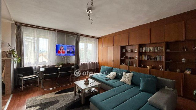 Eladó téglalakás, Budapesten, XIV. kerületben 52 M Ft, 2 szobás