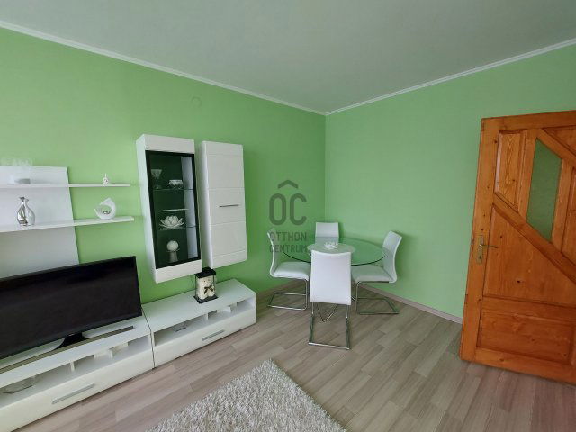 Eladó panellakás, Budapesten, XIV. kerületben 69.5 M Ft, 2 szobás