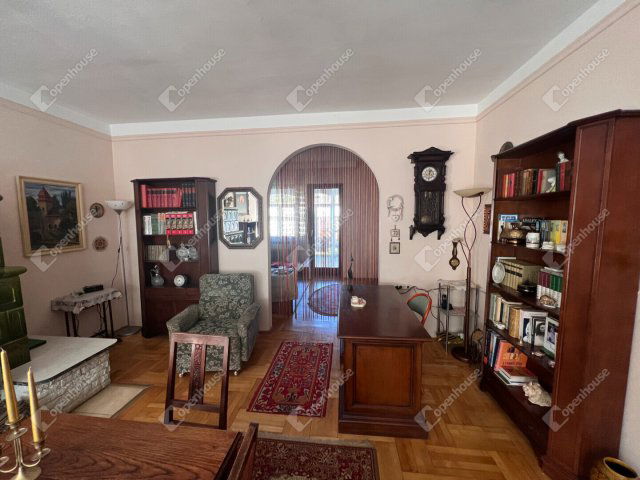 Eladó sorház, Sopronban 119.9 M Ft, 5 szobás