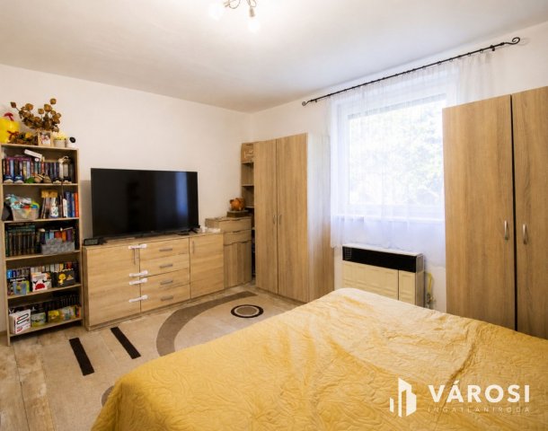 Eladó családi ház, Szeghalmon 19 M Ft, 2 szobás