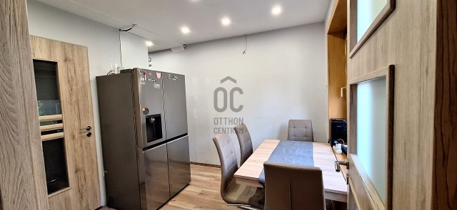 Eladó családi ház, Debrecenben 92 M Ft, 4 szobás