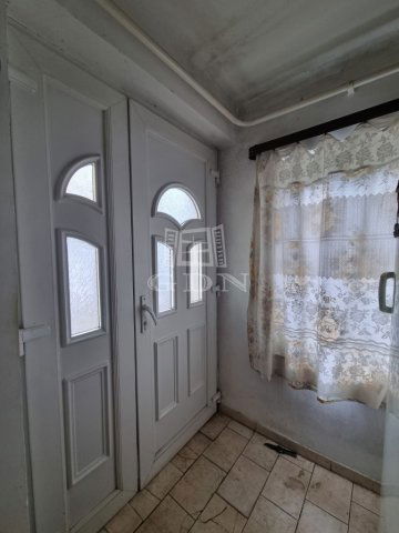 Eladó családi ház, Székesfehérvárott 75 M Ft, 2+2 szobás