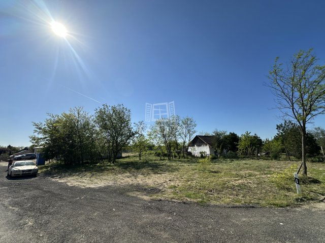 Eladó telek, Baján 18.5 M Ft / költözzbe.hu