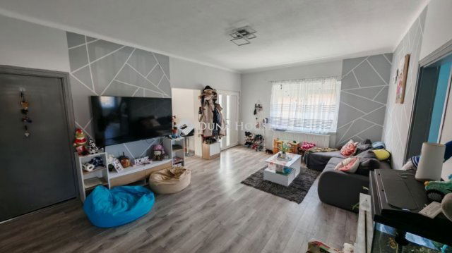 Eladó családi ház, Káváson 46.9 M Ft, 4 szobás