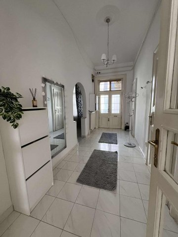 Kiadó téglalakás, albérlet, Budapesten, VII. kerületben