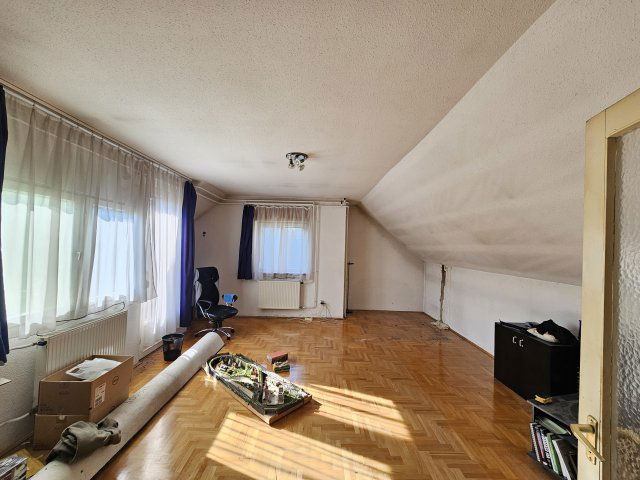 Eladó családi ház, Budapesten, XIV. kerületben, Egressy úton