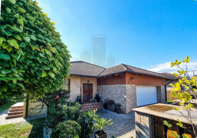 Eladó családi ház, Szombathelyen 185 M Ft, 5 szobás