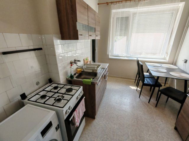 Kiadó téglalakás, albérlet, Nyíregyházán 120 E Ft / hó