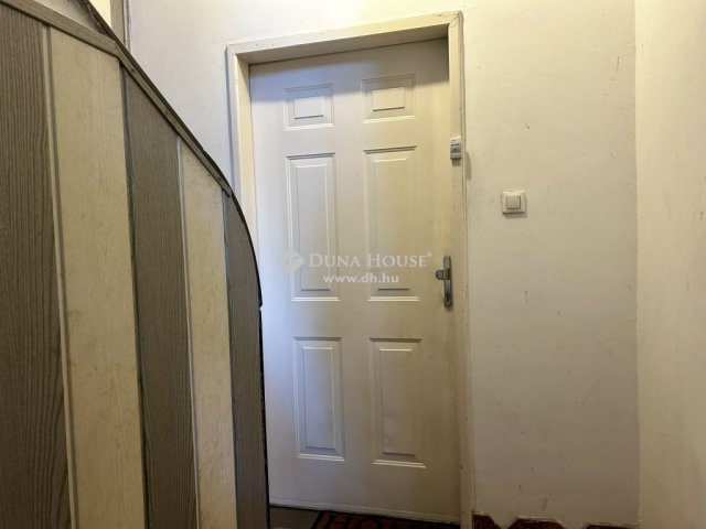 Eladó téglalakás, Budapesten, III. kerületben 118 M Ft, 3 szobás