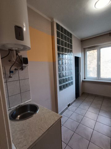 Eladó téglalakás, Székesfehérvárott 39.1 M Ft, 1 szobás