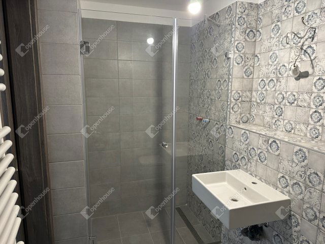 Eladó téglalakás, Budapesten, VIII. kerületben 69 M Ft, 1 szobás
