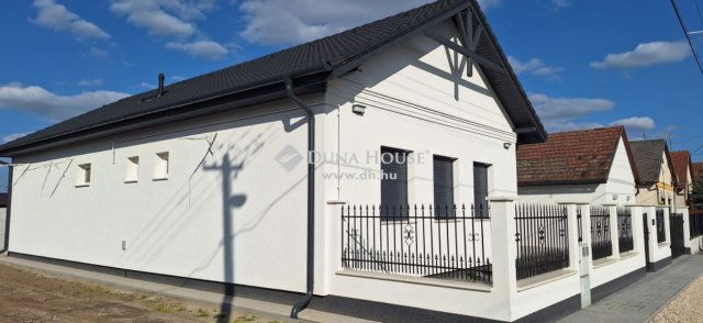Eladó családi ház, Nagykőrösön 79.995 M Ft, 4 szobás