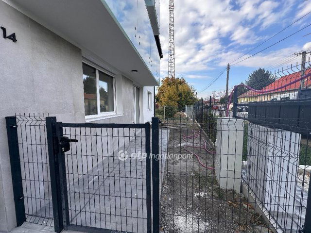 Eladó téglalakás, Albertirsán 64 M Ft, 2+1 szobás