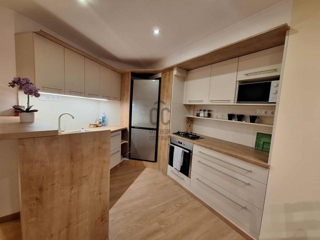 Kiadó téglalakás, albérlet, VII. kerületben, Dohány utcában