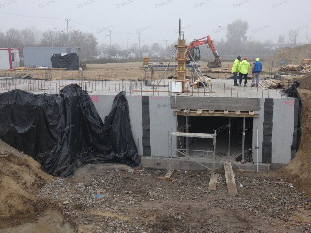 Eladó téglalakás, Budapesten, XV. kerületben 99.8 M Ft, 3 szobás