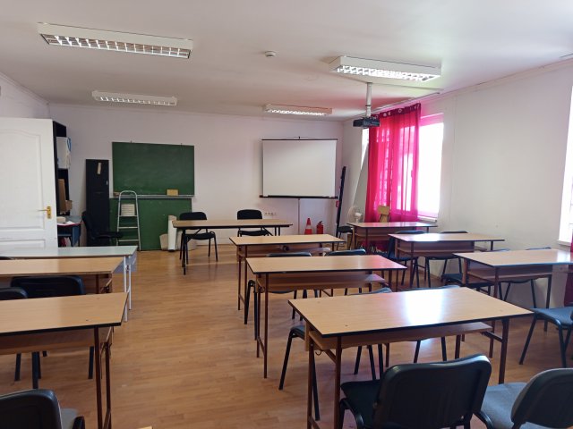 Kiadó iroda, Miskolcon, Hadirokkantak útján 120 E Ft / hó