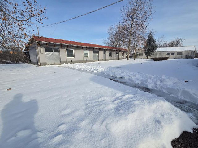 Eladó ipari ingatlan, Mezőcsáton 90 M Ft, 4 szobás