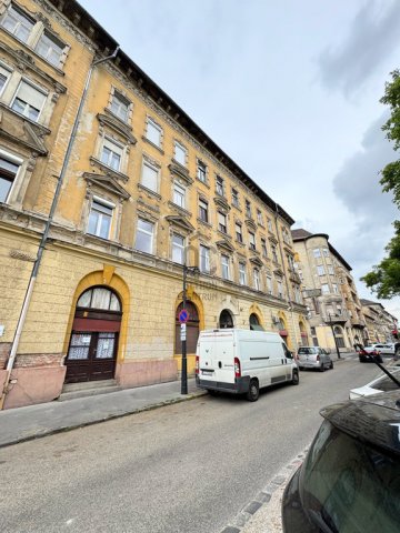 Eladó téglalakás, Budapesten, VIII. kerületben 49.9 M Ft