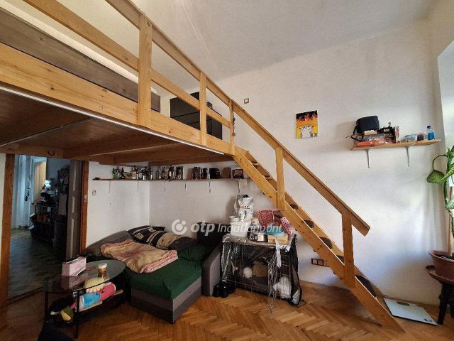 Eladó téglalakás, Budapesten, VII. kerületben 51.5 M Ft