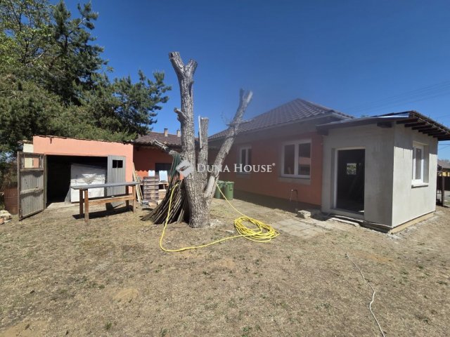 Eladó családi ház, Galgahévízen, Kossuth utcában 32.5 M Ft
