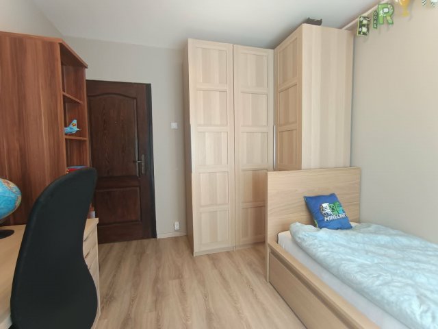 Eladó panellakás, Tatabányán 54.99 M Ft, 4 szobás