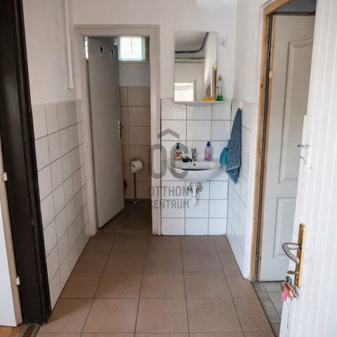 Eladó ipari ingatlan, Környén 350 M Ft / költözzbe.hu