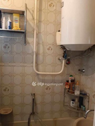 Eladó családi ház, Tiszavasváriban 21.5 M Ft, 2 szobás