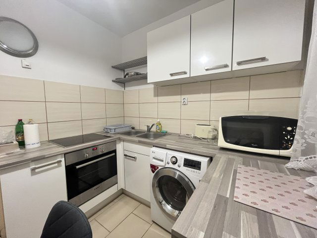 Eladó panellakás, Debrecenben 60.9 M Ft, 2 szobás