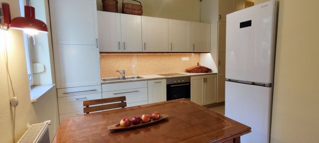 Kiadó téglalakás, albérlet, VI. kerületben, Dózsa György úton