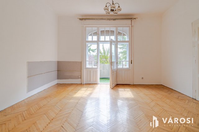 Eladó téglalakás, Szegeden 82 M Ft, 3+1 szobás