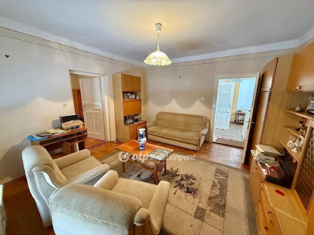 Eladó családi ház, Baktalórántházán 24.9 M Ft, 2 szobás