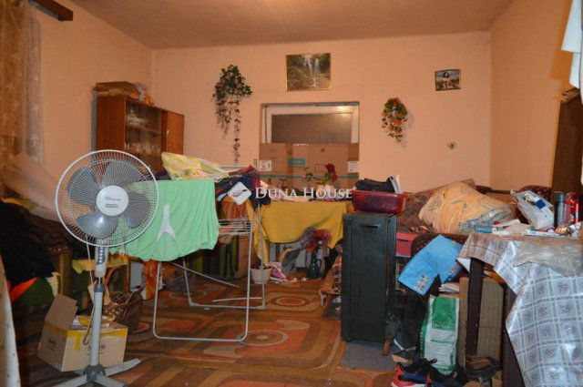 Eladó családi ház, Magyarhomorogon 3.8 M Ft, 2 szobás