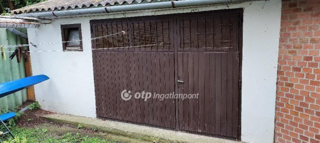 Eladó családi ház, Taksonyon 97.8 M Ft, 3+2 szobás