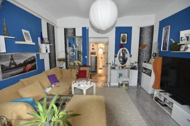 Eladó téglalakás, Kaposváron 43.5 M Ft, 2+1 szobás