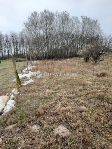Eladó telek, Mórahalmon 4.8 M Ft / költözzbe.hu