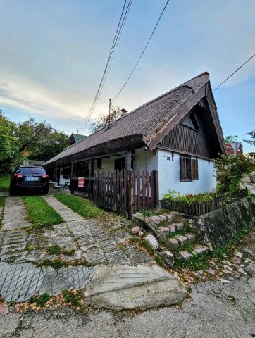 Eladó családi ház, Győrújbaráton 70 M Ft, 2+1 szobás