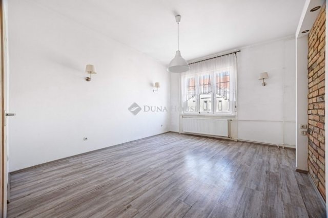 Eladó téglalakás, Budapesten, I. kerületben 119.9 M Ft, 3 szobás
