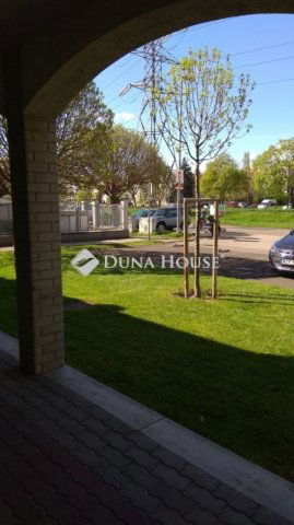 Eladó üzlethelyiség, Budapesten, XIV. kerületben 125 M Ft