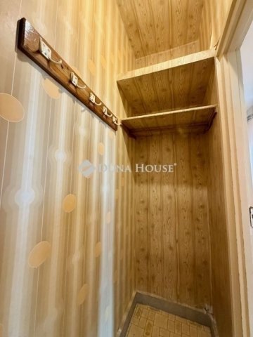 Eladó téglalakás, Budapesten, XX. kerületben 53.99 M Ft