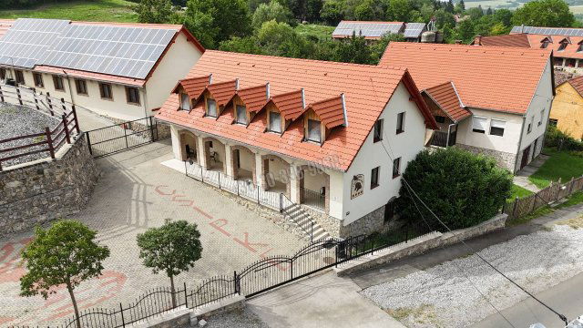 Eladó ipari ingatlan, Orfűn 320 M Ft, 4 szobás