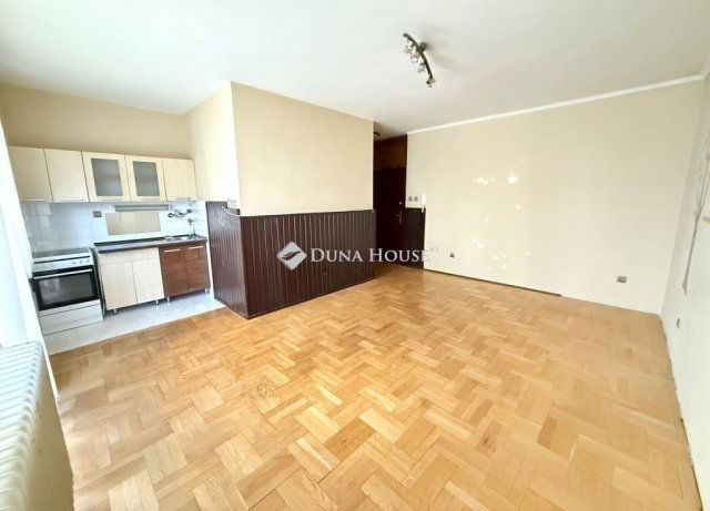 Eladó téglalakás, Budapesten, XVIII. kerületben 41.9 M Ft