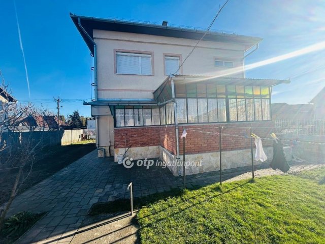 Eladó családi ház, Kisvárdán 69 M Ft, 4 szobás