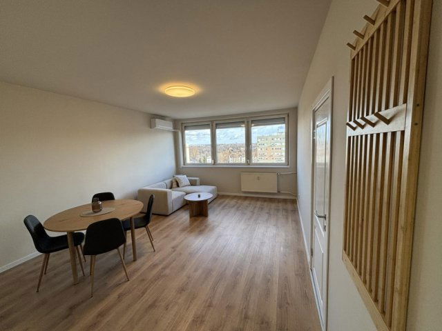 Eladó panellakás, Budapesten, XIV. kerületben 69.9 M Ft, 2 szobás