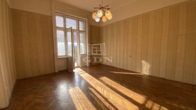 Eladó téglalakás, Budapesten, VI. kerületben 83.8 M Ft, 2 szobás